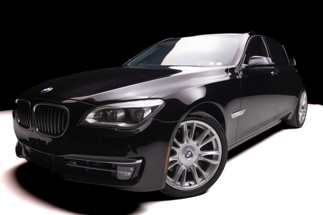 Used 2013 BMW 760Li RWD image 1