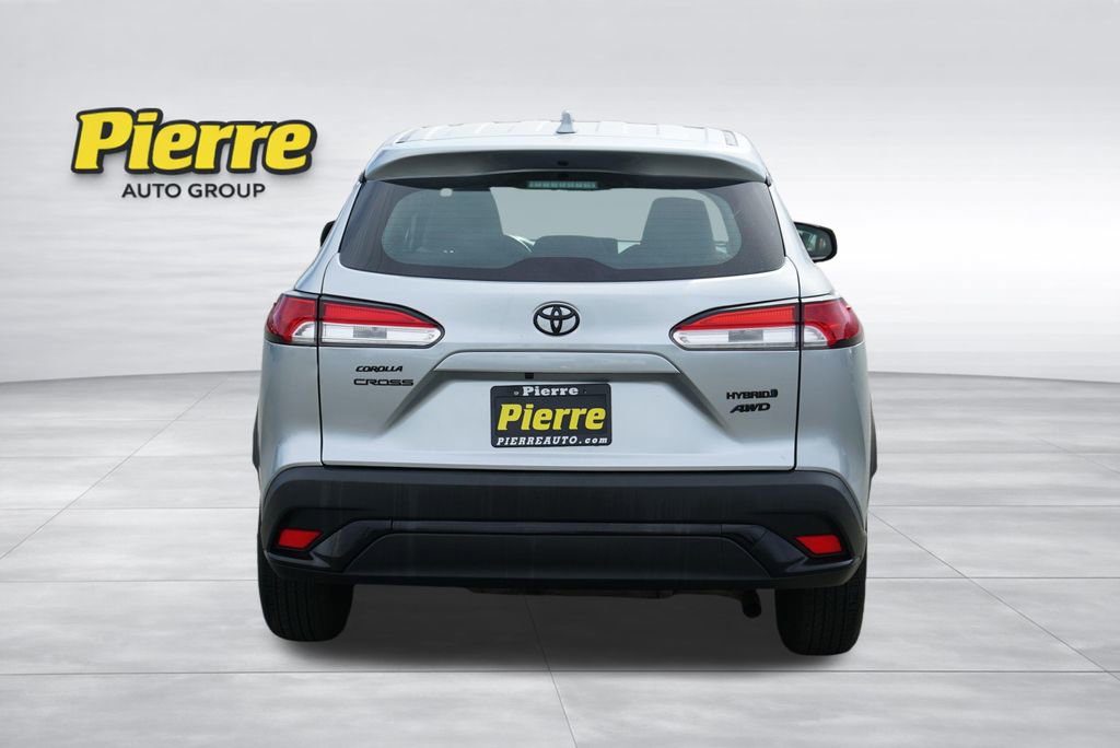Used 2024 Toyota Corolla Cross S AWD/4WD image 6