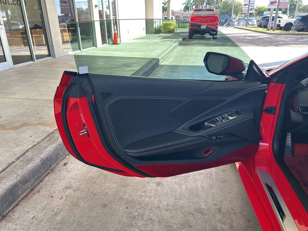 Used 2023 Chevrolet Corvette Stingray Convertible w/ Z51 Performance Package image 33
