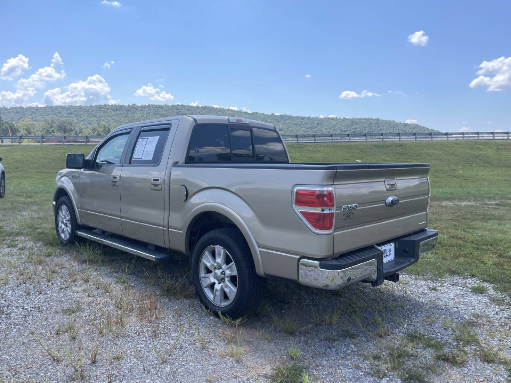 Used 2013 Ford F150 Lariat w/ Mid Equipment Group RWD image 5