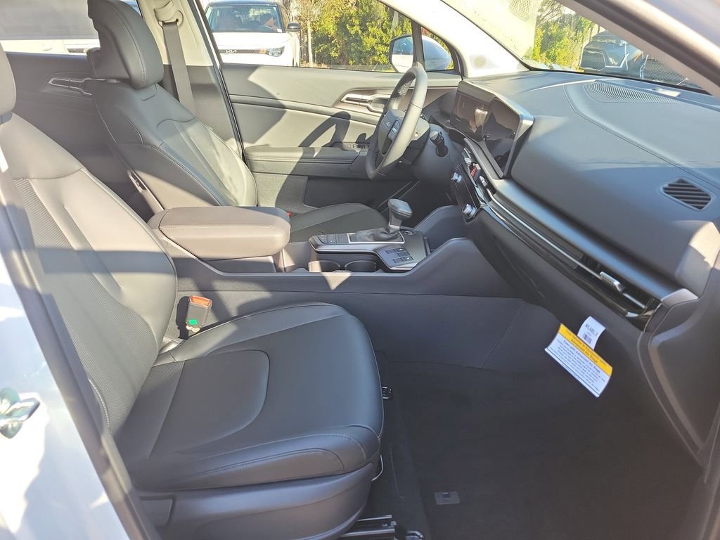 New 2026 Kia Sportage EX w/ EX Panorama Roof Package FWD image 7