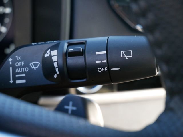 Used 2023 Mitsubishi Outlander SE image 22