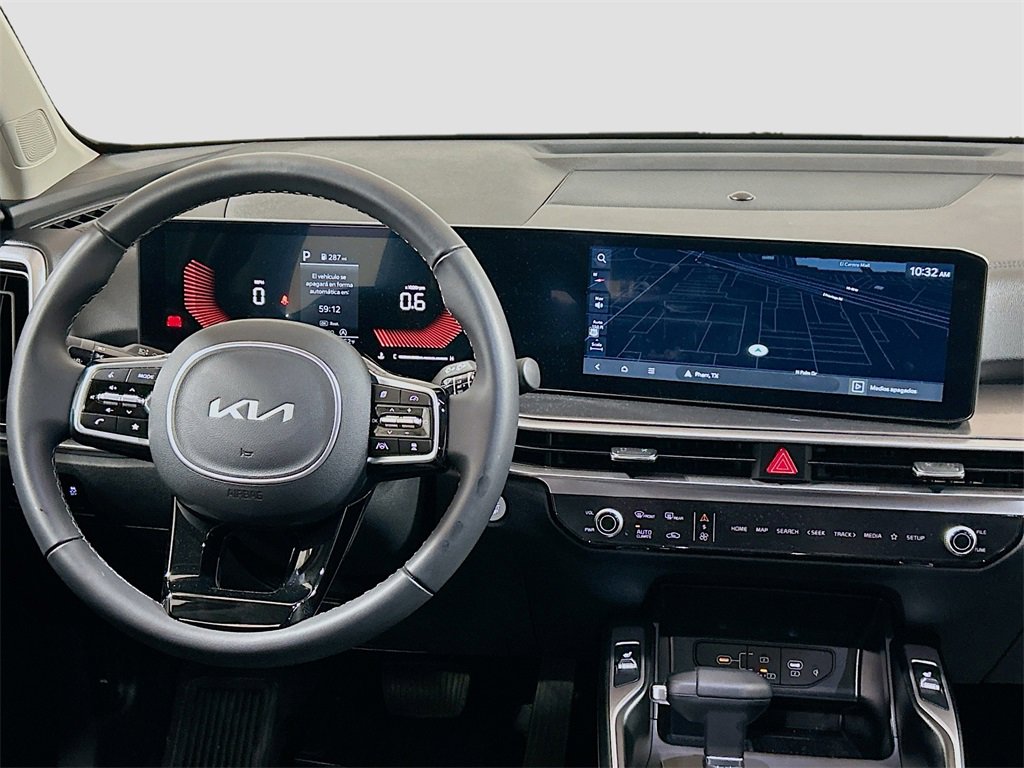 Used 2025 Kia Sorento S w/ Panoramic Sunroof Package image 21