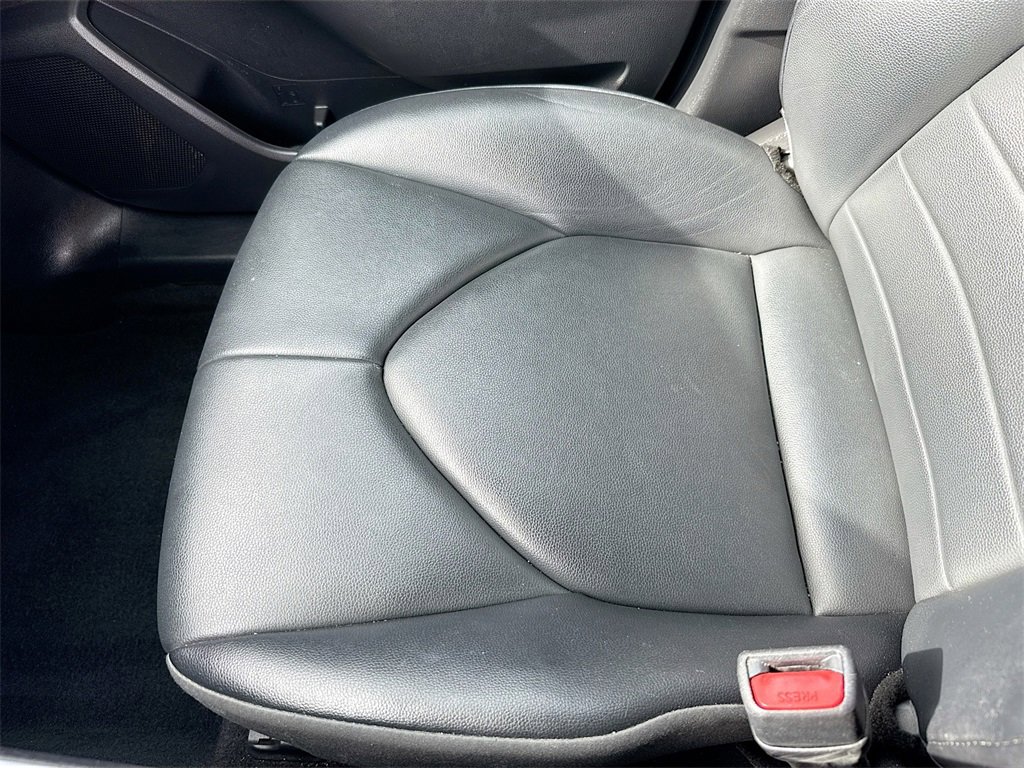 Used 2022 Toyota Highlander XLE image 21