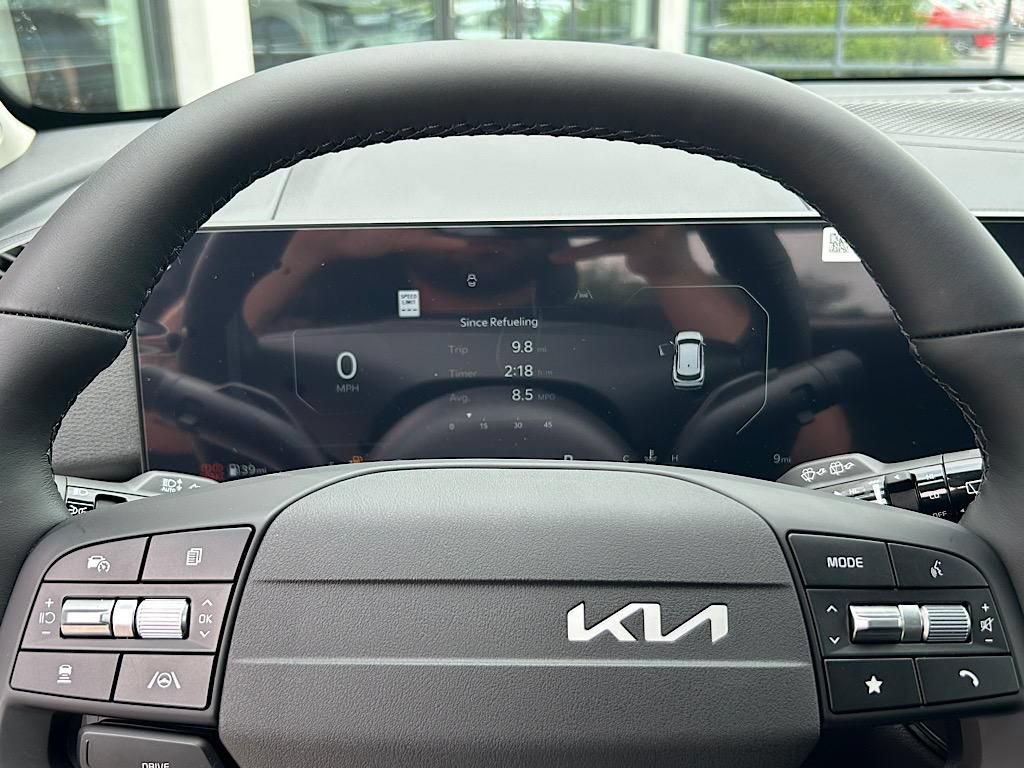 New 2026 Kia Sportage SX FWD image 14