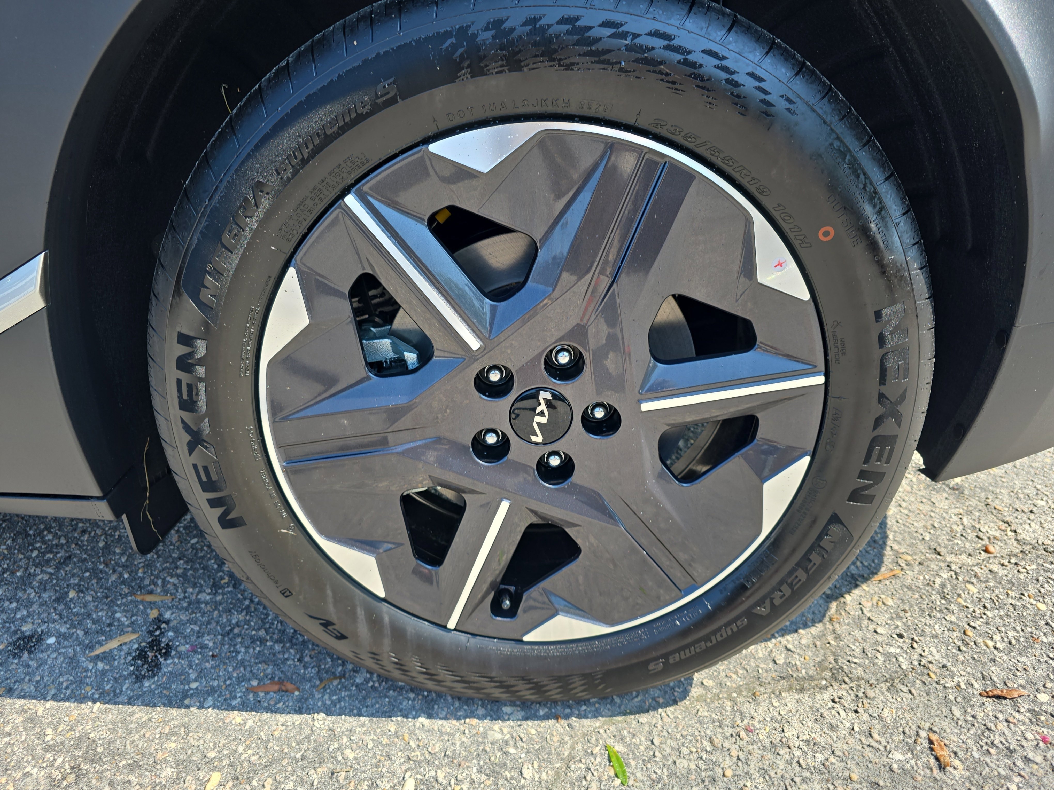 New 2025 Kia EV6 Light image 33