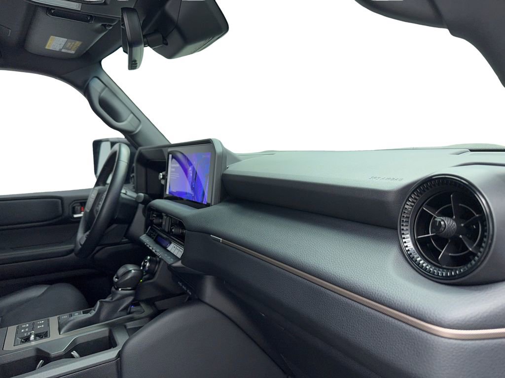 Used 2024 Toyota Land Cruiser image 40