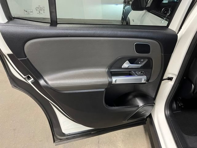 Used 2021 Mercedes-Benz GLB 35 AMG 4MATIC image 19