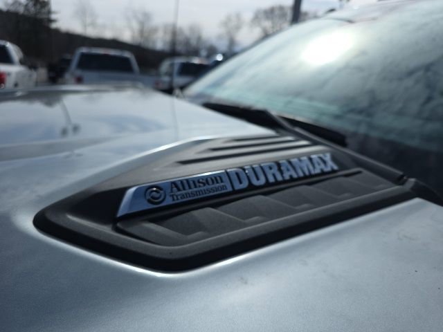 Used 2024 Chevrolet Silverado 3500 High Country w/ High Country Premium Package image 4