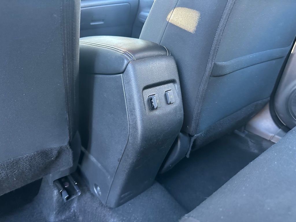 Used 2024 Nissan Kicks SR image 50