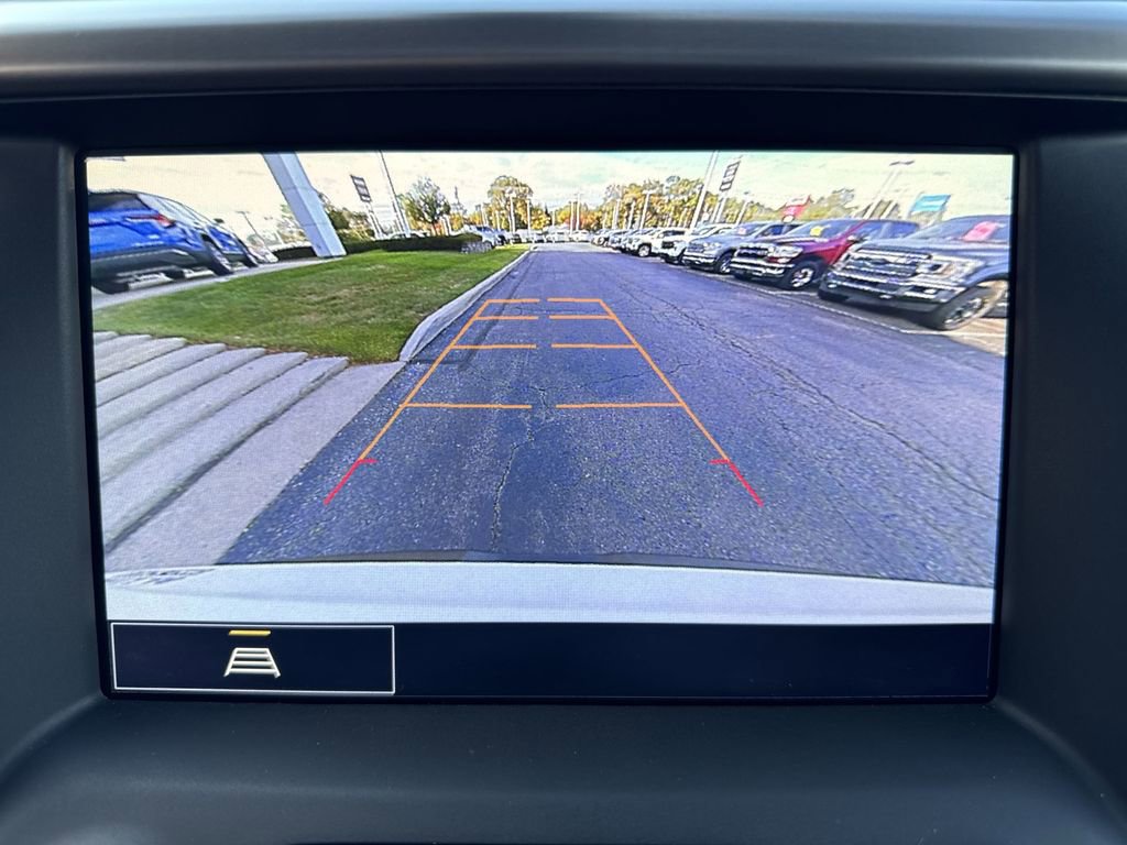 Certified 2023 GMC Acadia AT4 w/ Preferred Package image 15