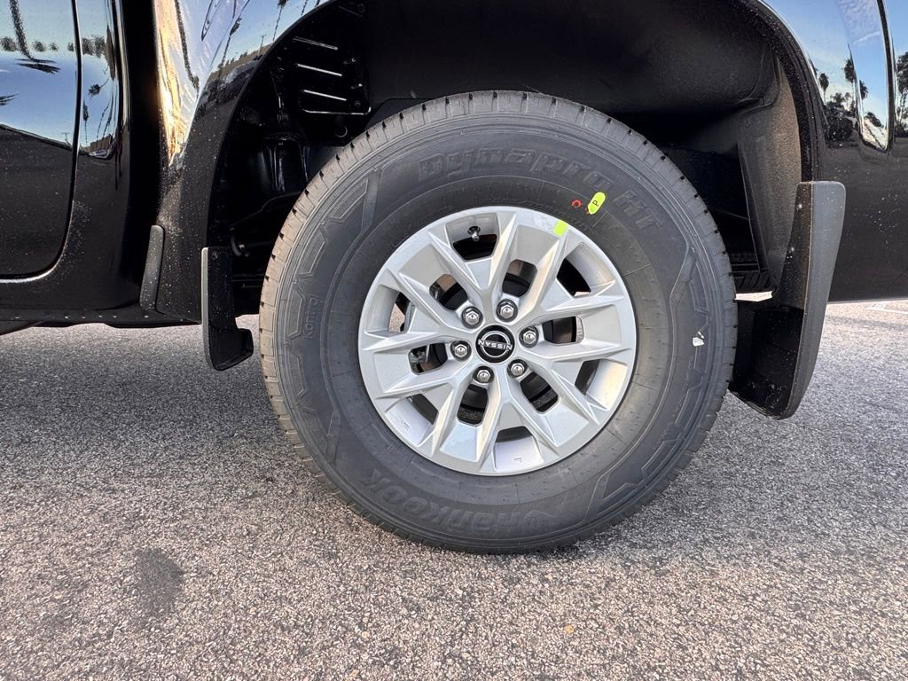 New 2026 Nissan Frontier S image 9