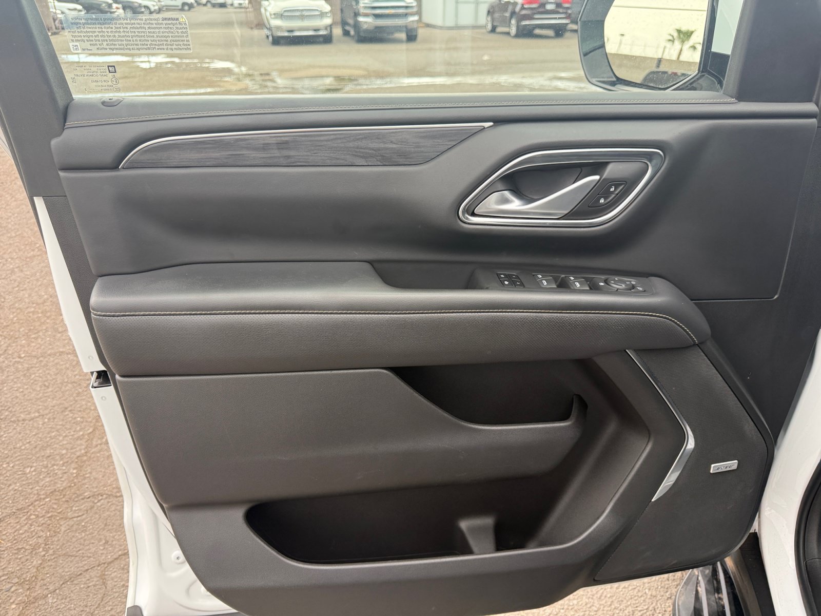 Used 2018 GMC Yukon Denali AWD/4WD image 12