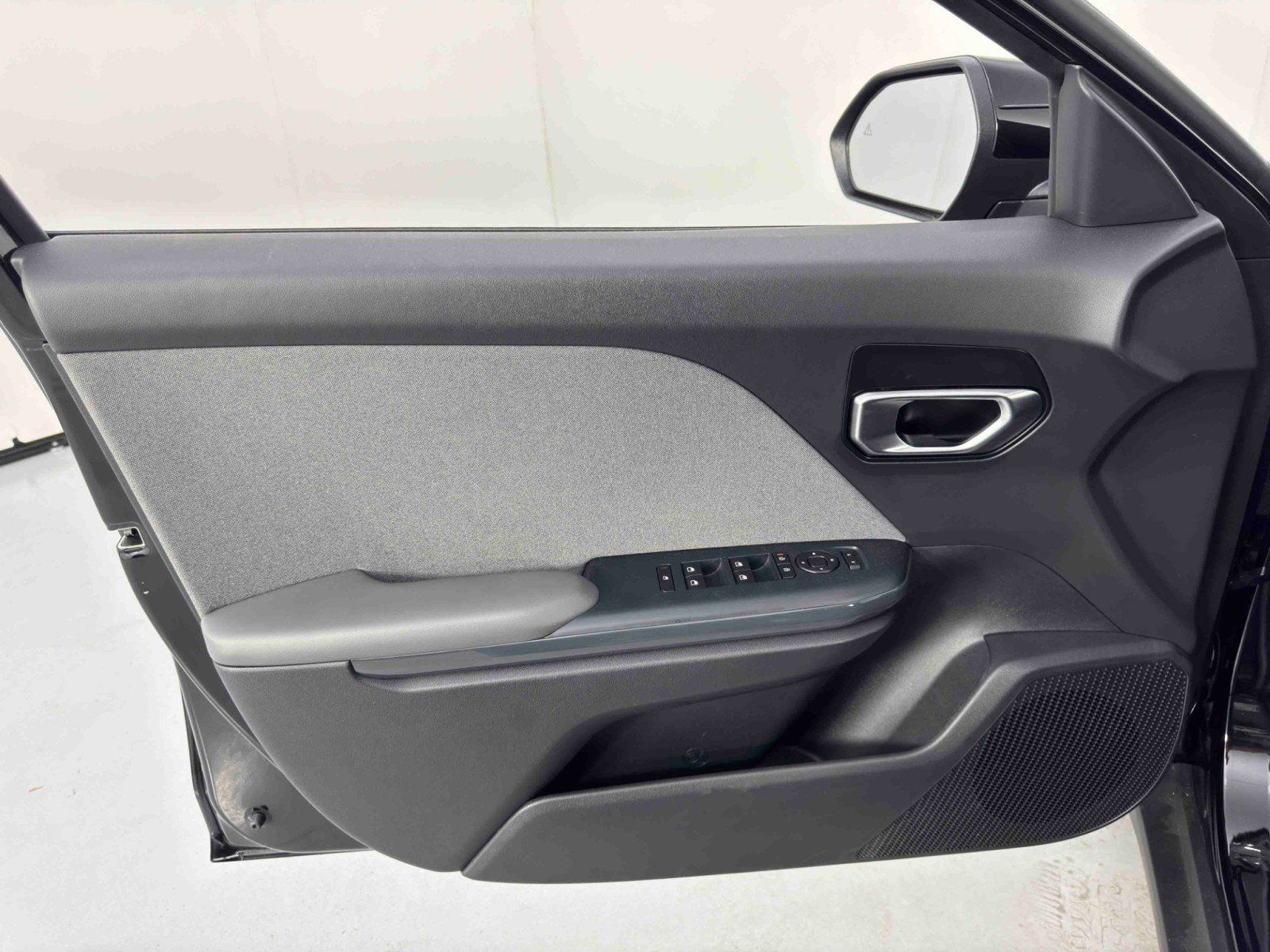 Used 2025 Kia K4 EX image 37