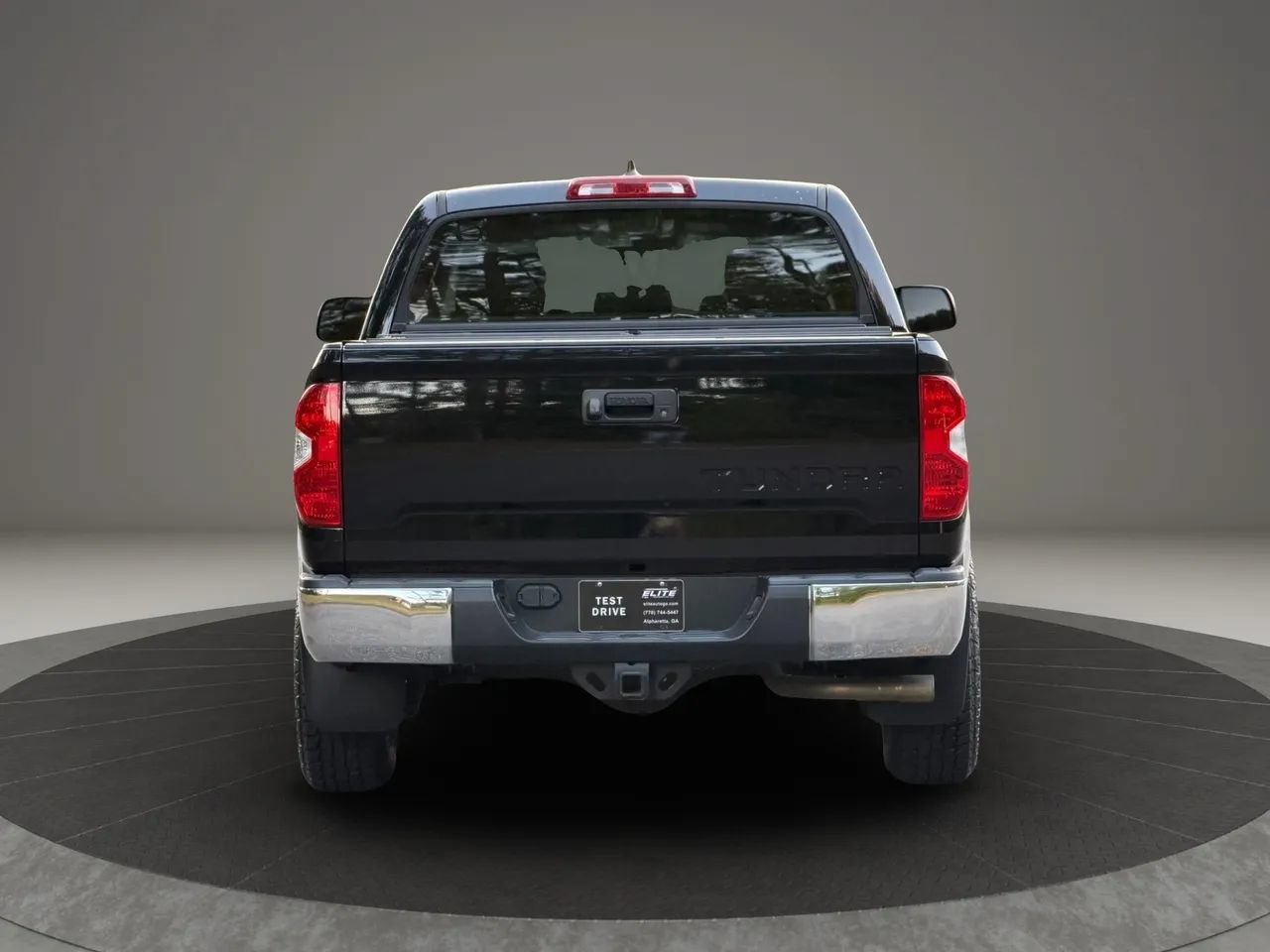 Used 2021 Toyota Tundra SR5 w/ SR5 Leather Package RWD image 5
