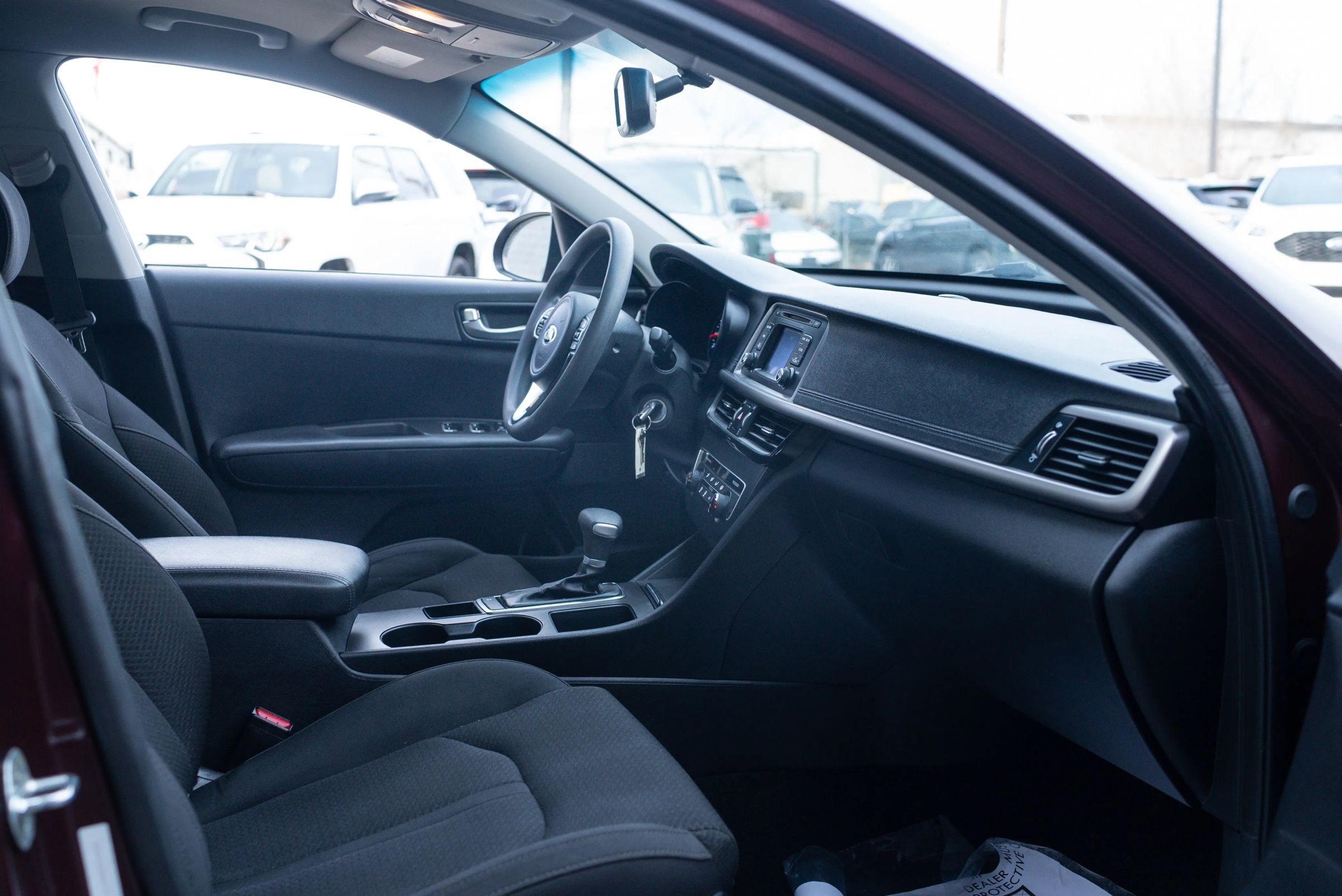 Used 2017 Kia Optima LX image 22