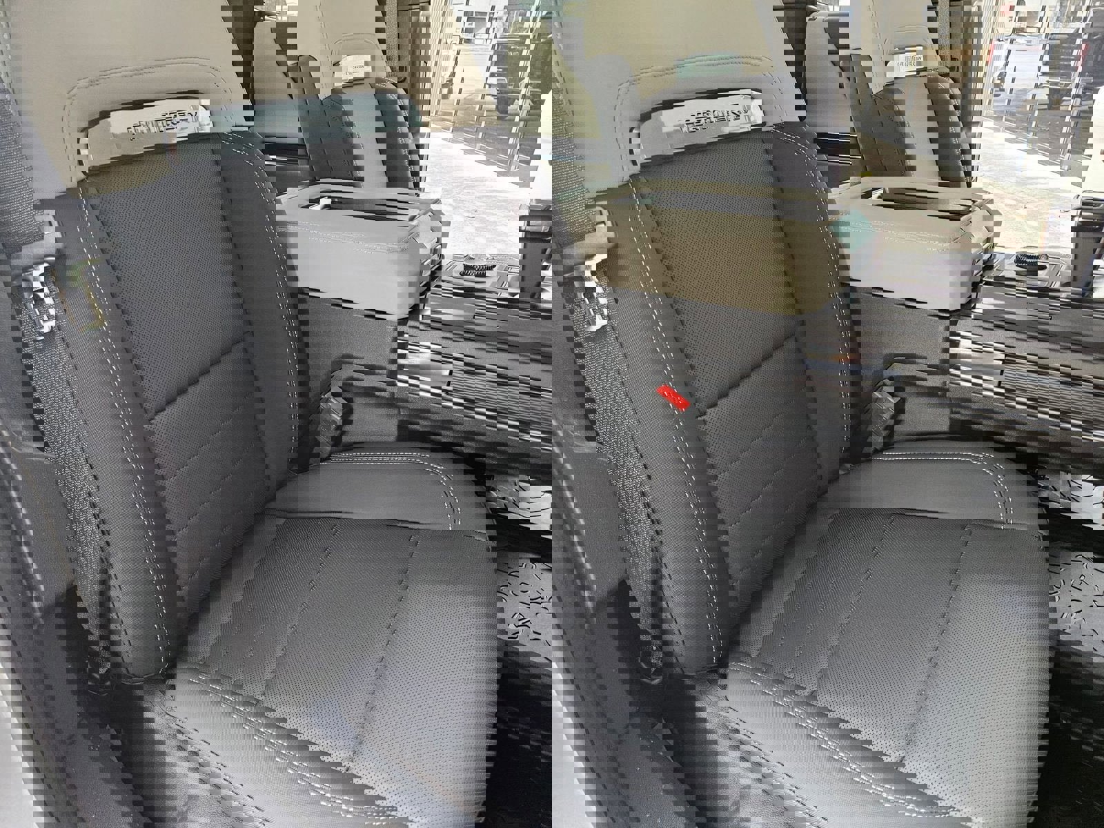 New 2026 GMC Hummer EV 4x4 Crew Cab image 29