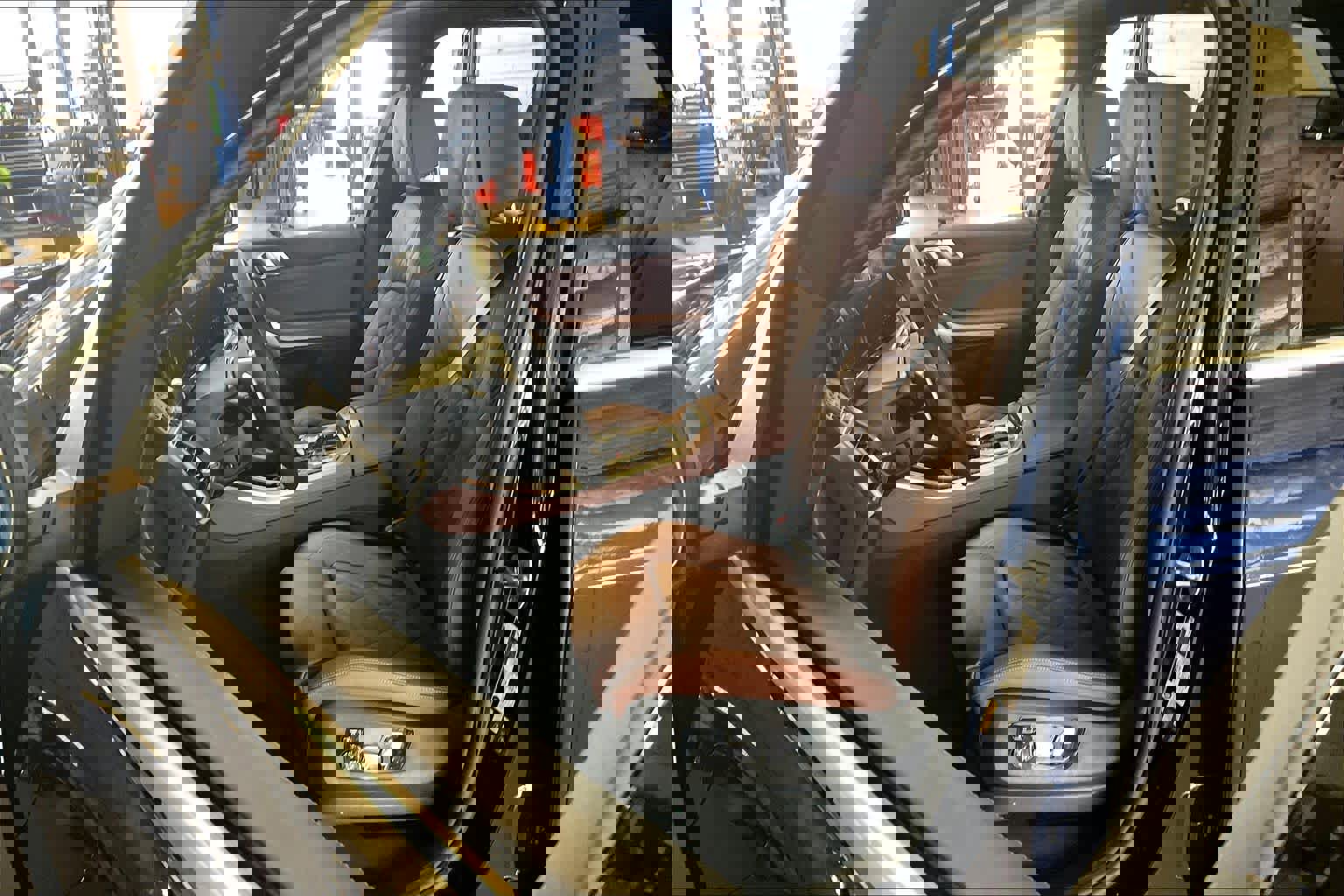 New 2026 BMW X5 xDrive50e image 9