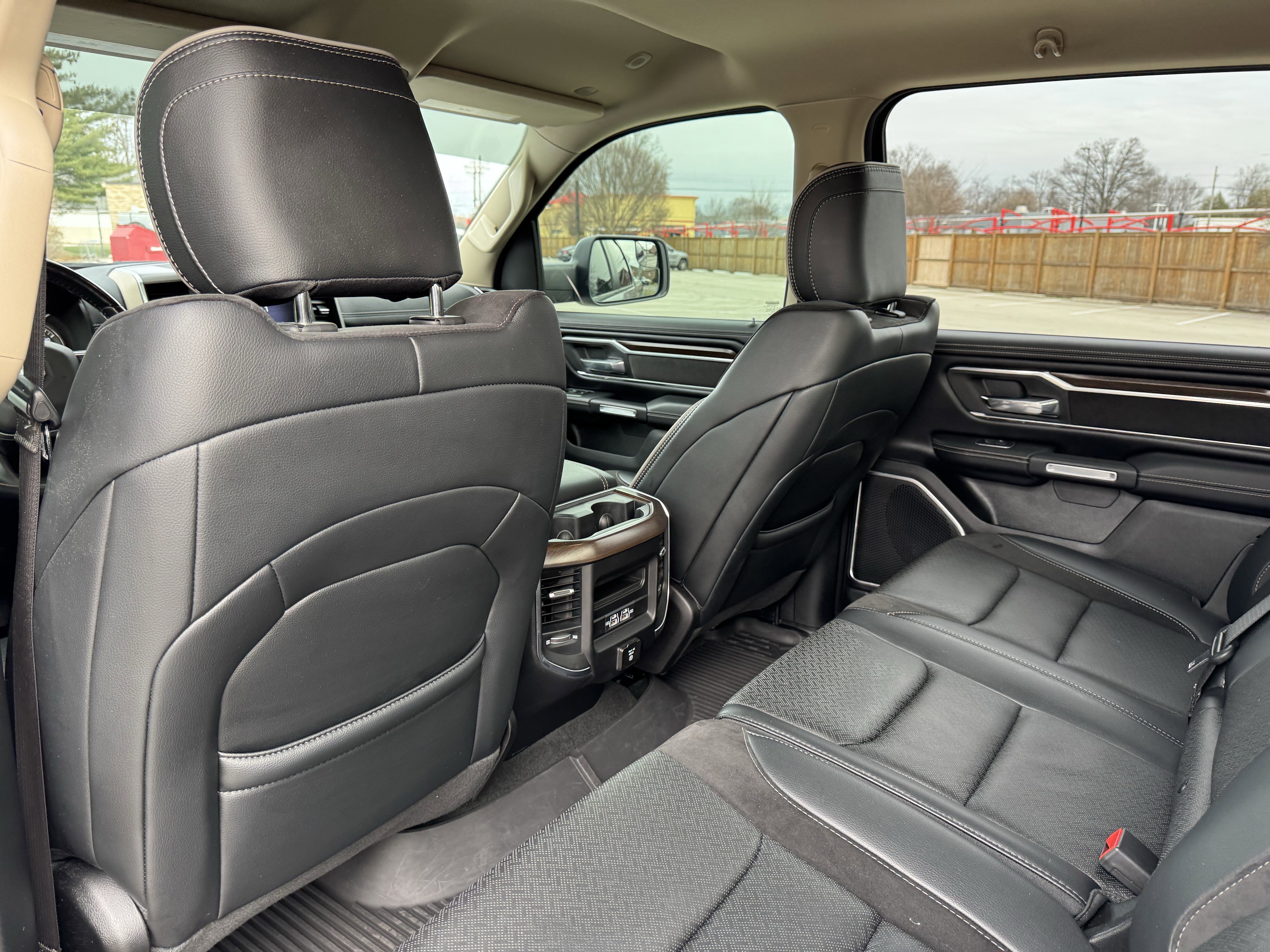 Used 2021 RAM 1500 Laramie image 34