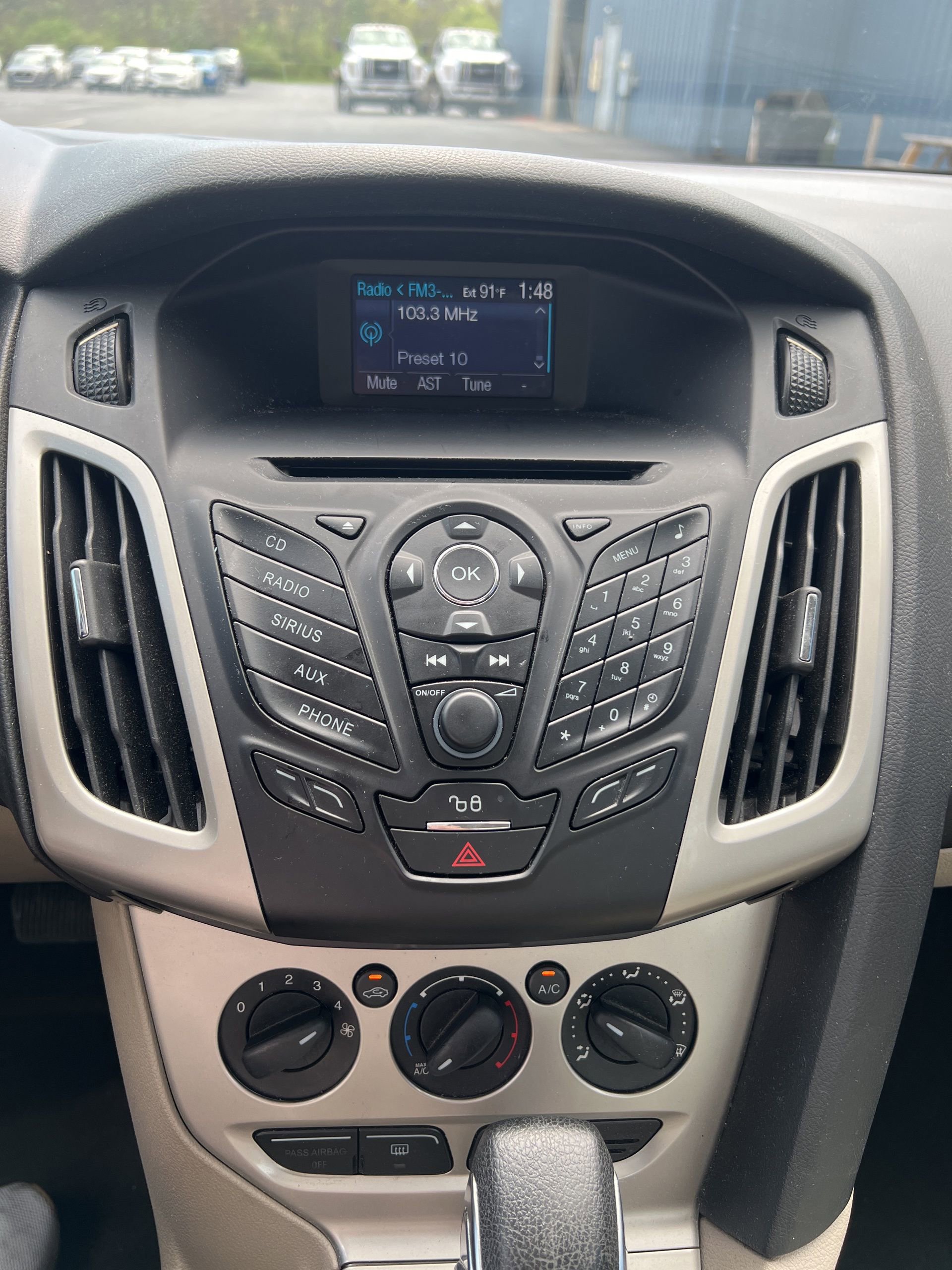 Used 2012 Ford Focus SE image 13