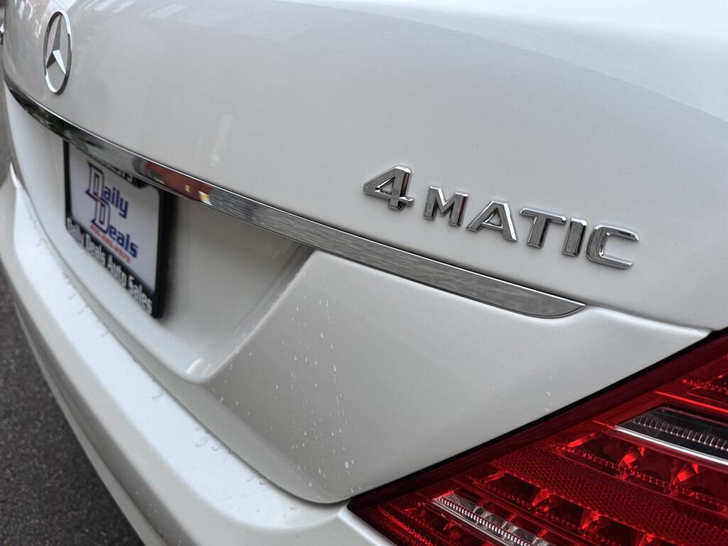Used 2010 Mercedes-Benz S 550 4MATIC image 22