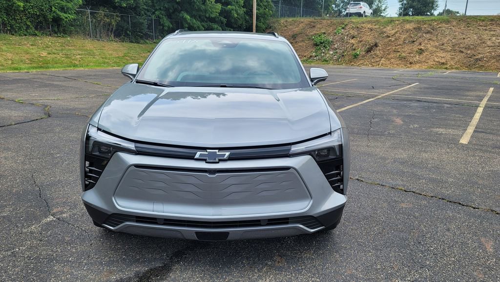 New 2025 Chevrolet Blazer EV LT FWD image 4