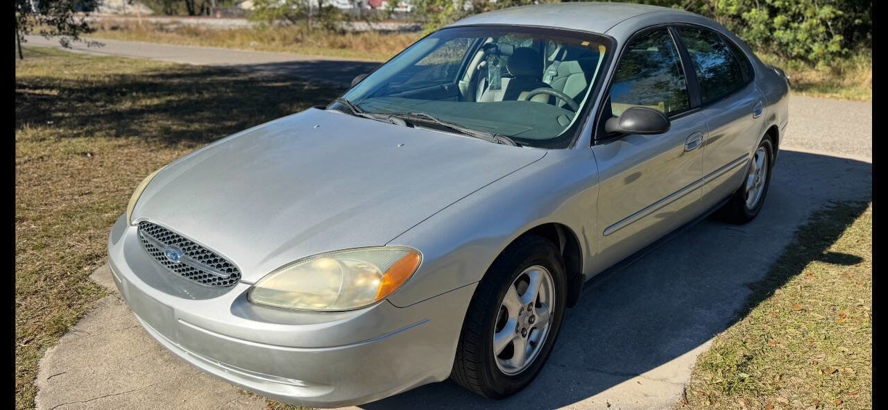 Used 2003 Ford Taurus SES image 3