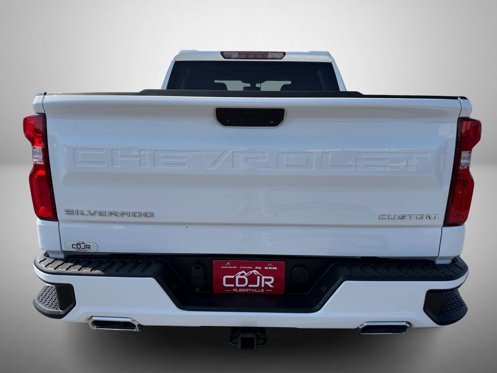 Used 2020 Chevrolet Silverado 1500 Custom w/ Custom Value Package image 9