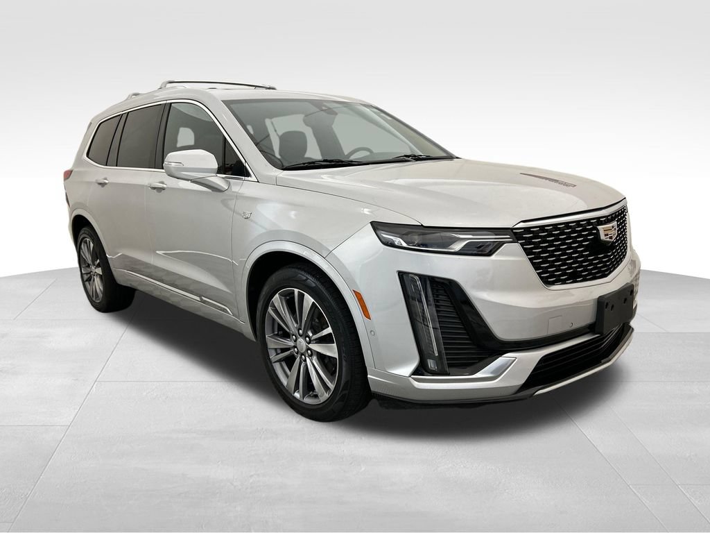 Used 2020 Cadillac XT6 Premium Luxury FWD image 8