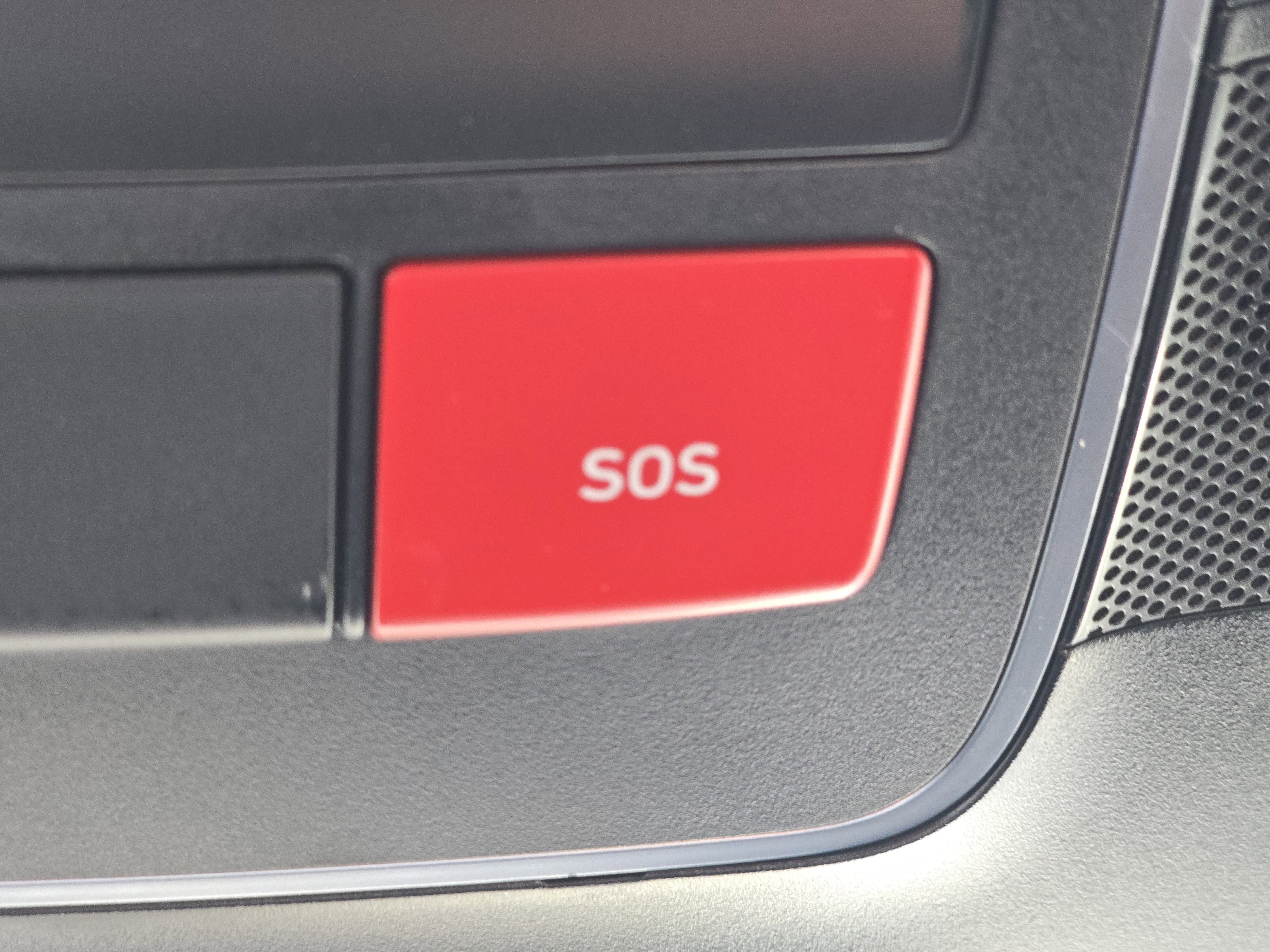 Used 2024 Hyundai Santa Cruz SEL image 25