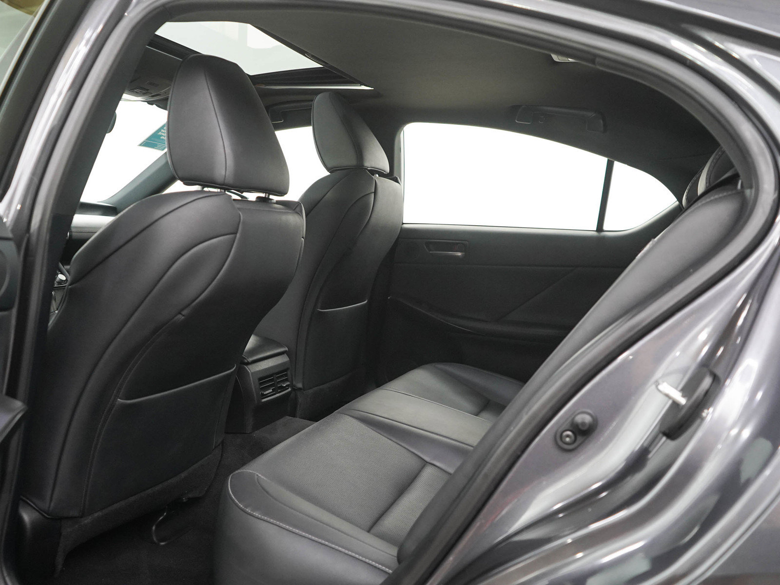 Used 2022 Lexus IS 350 F Sport AWD/4WD image 16