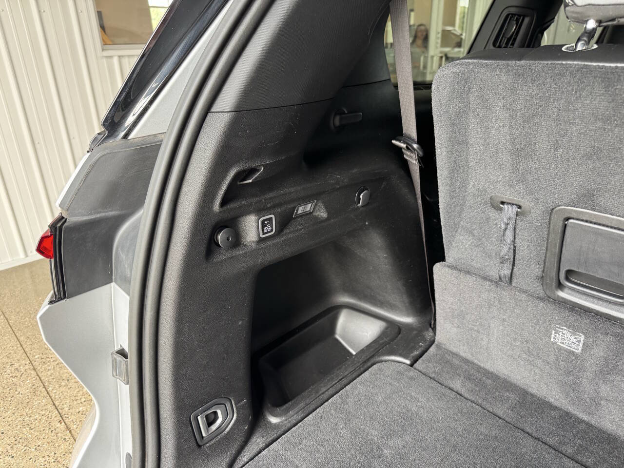 Used 2024 Jeep Grand Cherokee L Laredo image 41