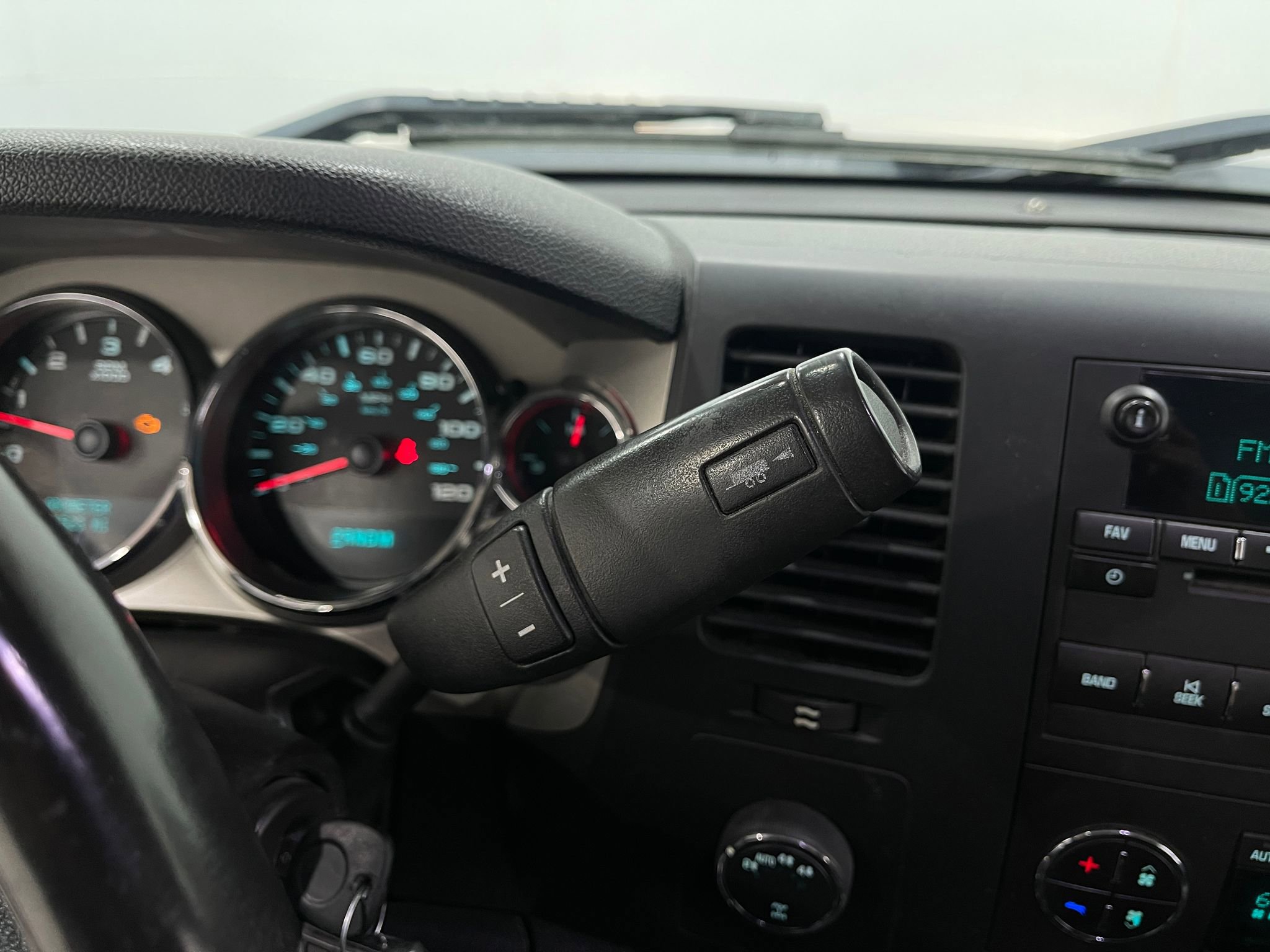 Used 2013 GMC Sierra 1500 SLE image 26