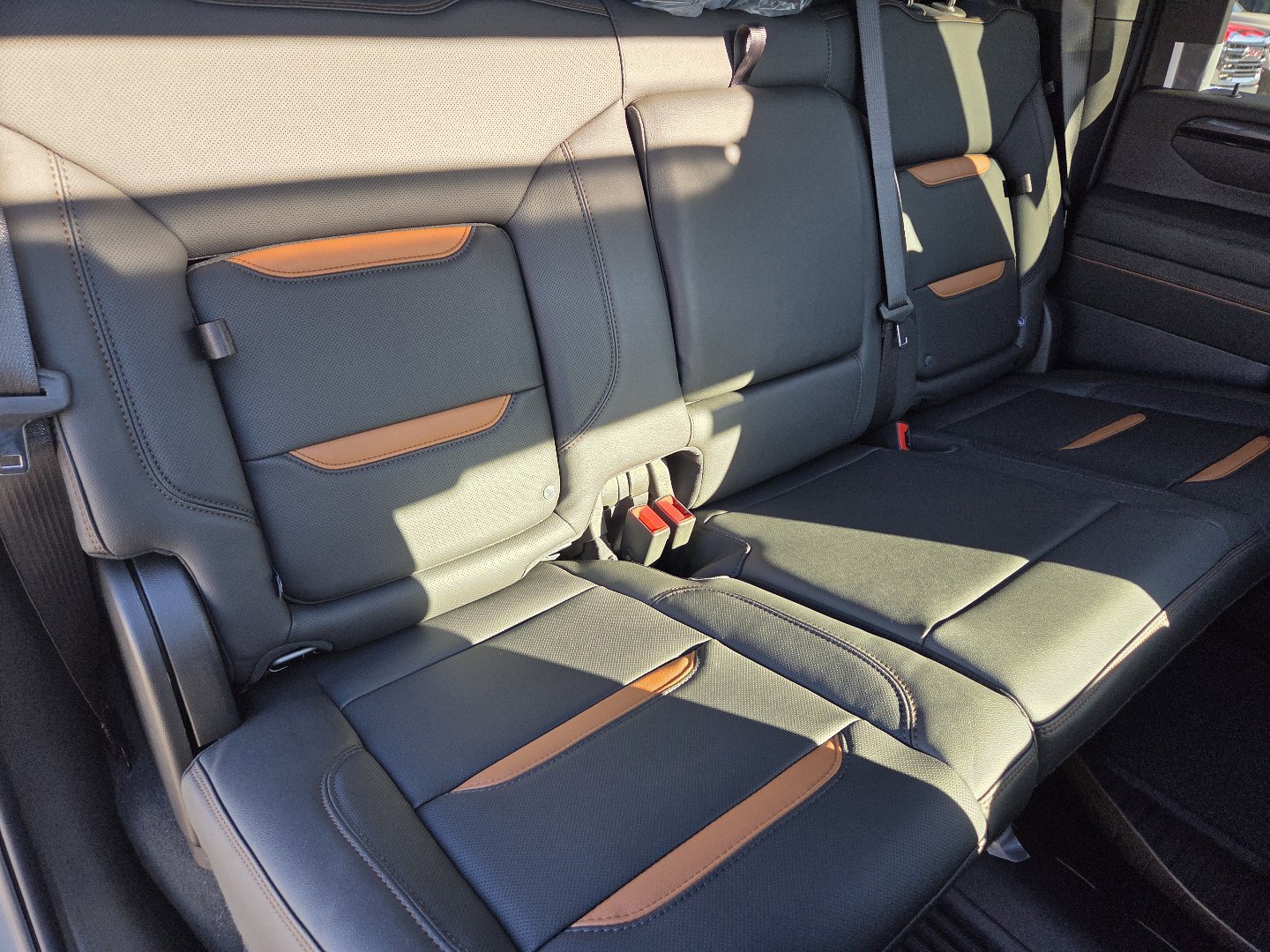 New 2026 GMC Sierra 2500 AT4 w/ AT4 Premium Plus Package AWD/4WD image 26