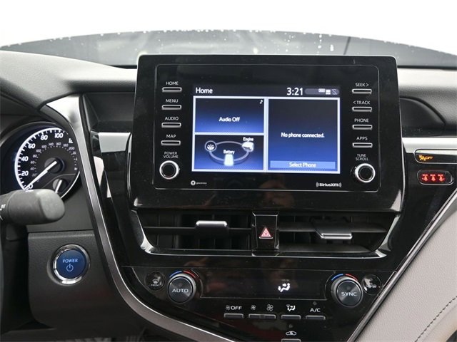 Used 2024 Toyota Camry SE image 7