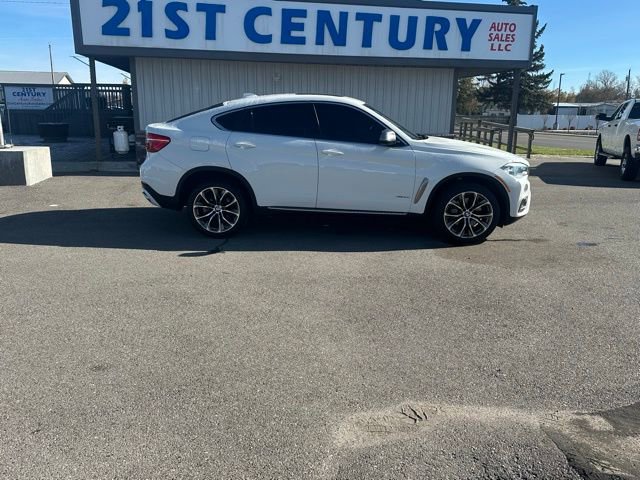 Used 2015 BMW X6 xDrive50i w/ Executive Package image 14
