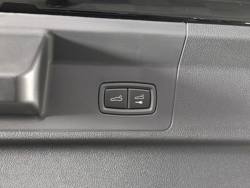 New 2026 Porsche Panamera 4 image 16