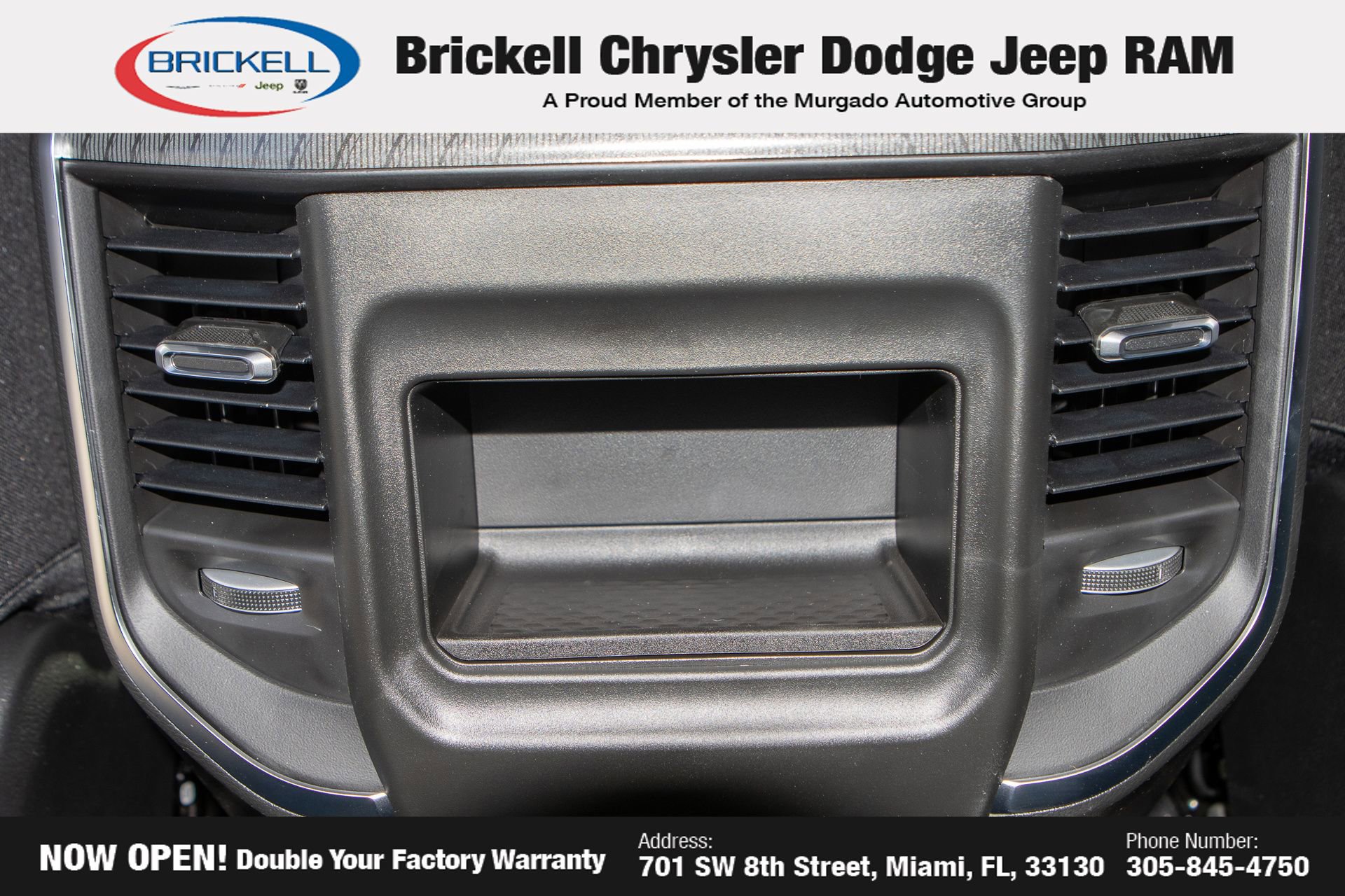 New 2026 RAM 1500 4x4 Crew Cab image 18