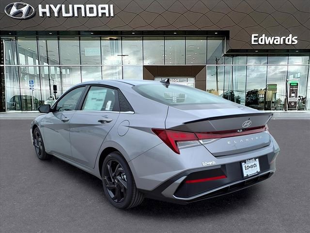 New 2026 Hyundai Elantra SEL Sport image 5