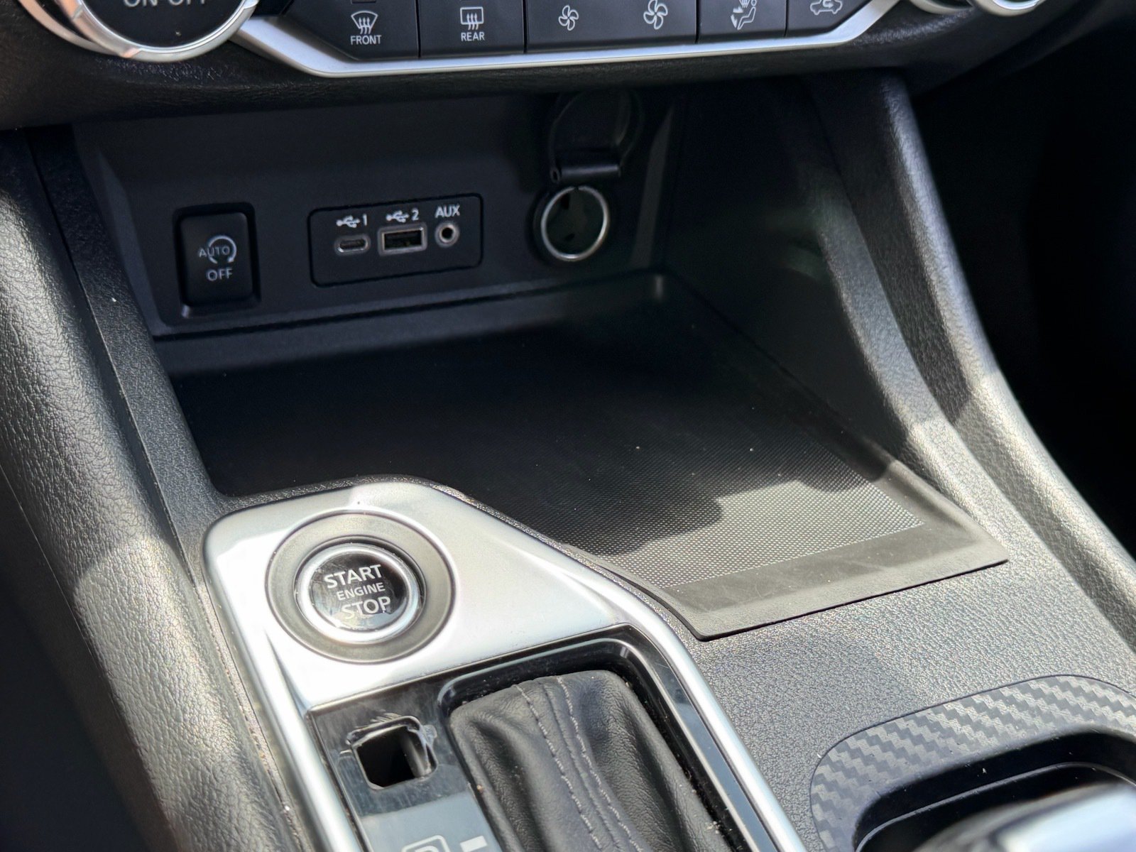 Used 2024 Nissan Sentra SV w/ All-Weather Package FWD image 27