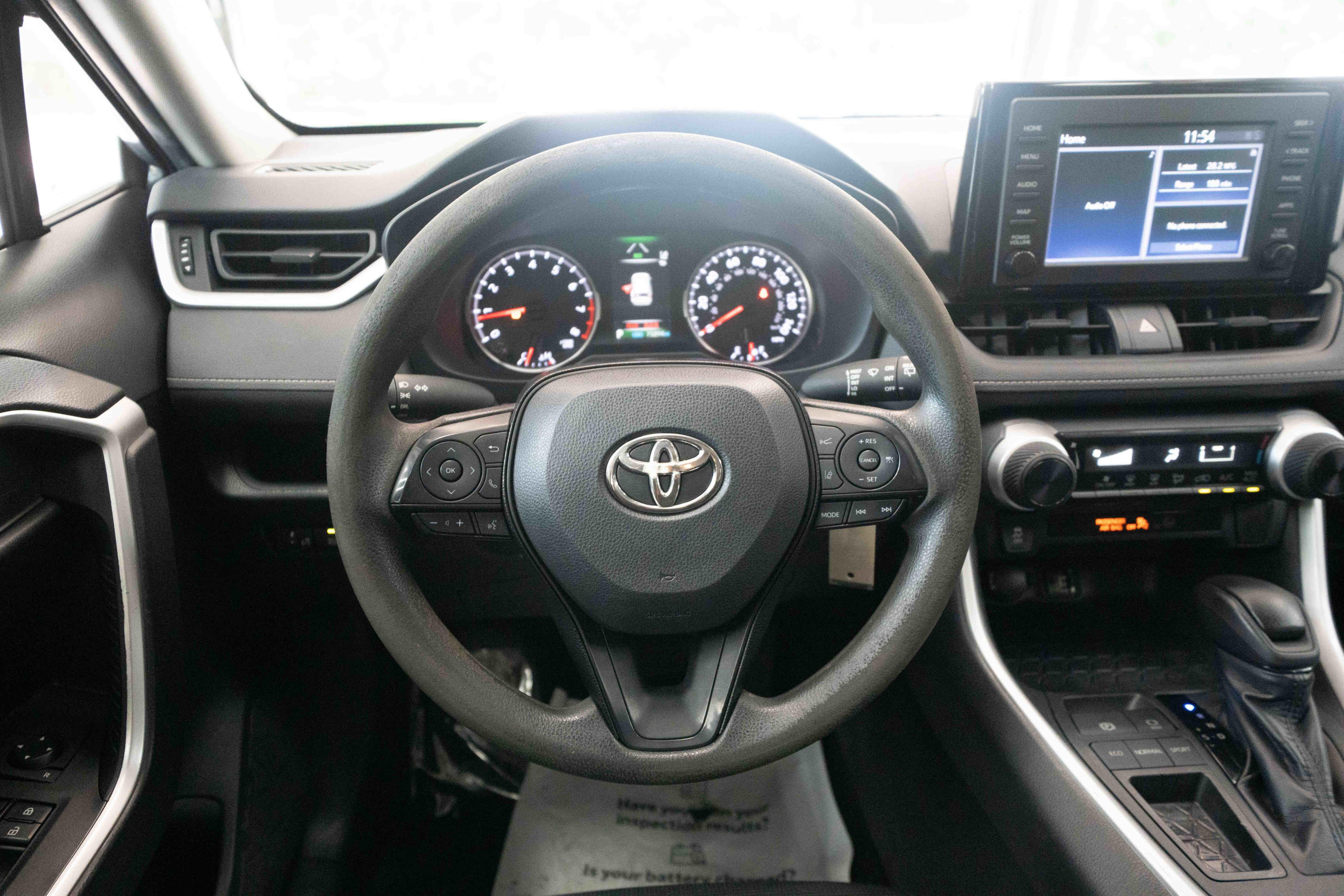 Used 2019 Toyota RAV4 LE w/ Carpet Mat Package FWD image 21