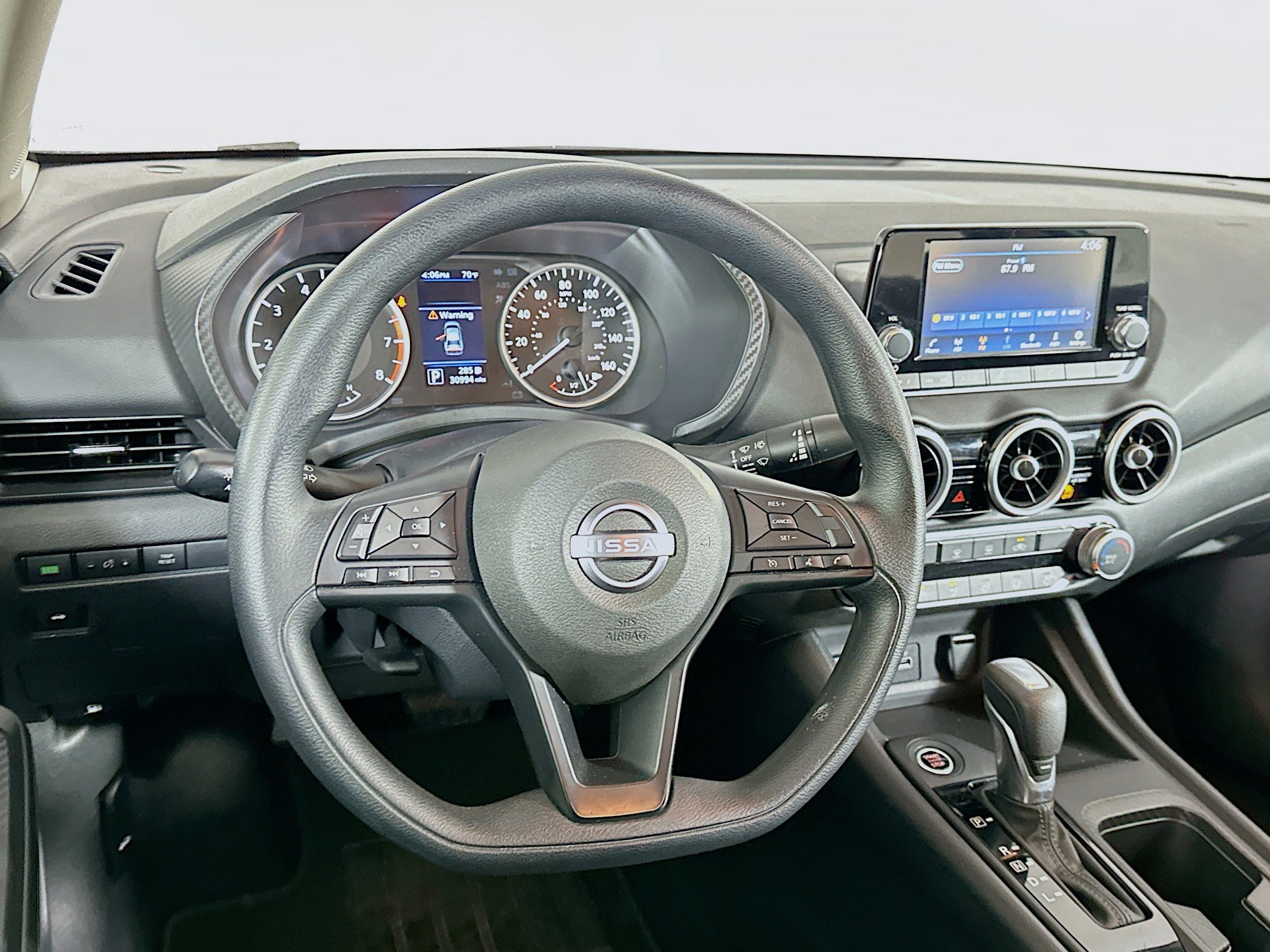 Used 2025 Nissan Sentra S image 18