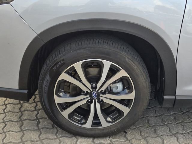 Used 2023 Subaru Forester Limited AWD/4WD image 12