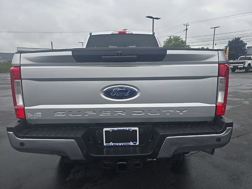 Used 2019 Ford F250 XLT w/ XLT Value Package AWD/4WD image 6