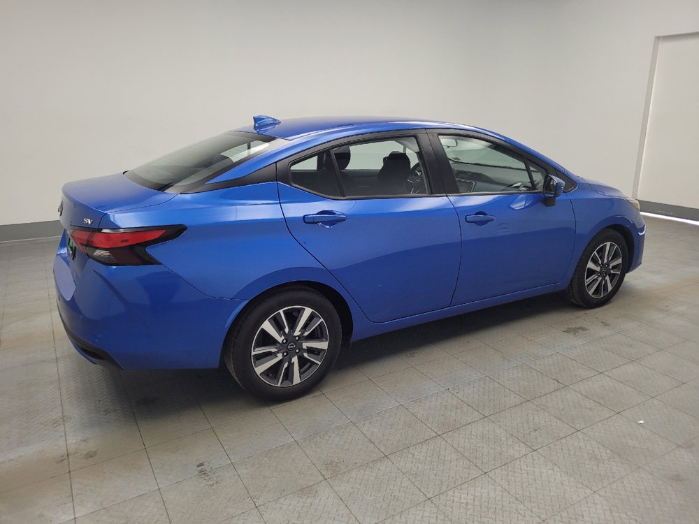 Used 2024 Nissan Versa SV image 10