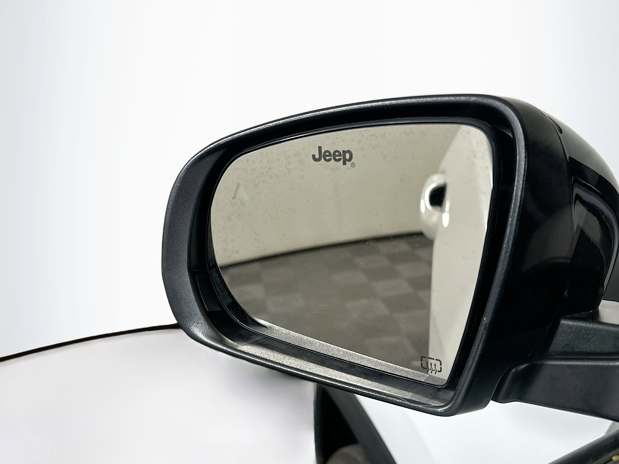 Used 2025 Jeep Compass Limited image 16