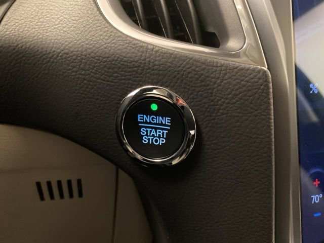 Used 2023 Ford Edge Titanium w/ Equipment Group 301A image 15