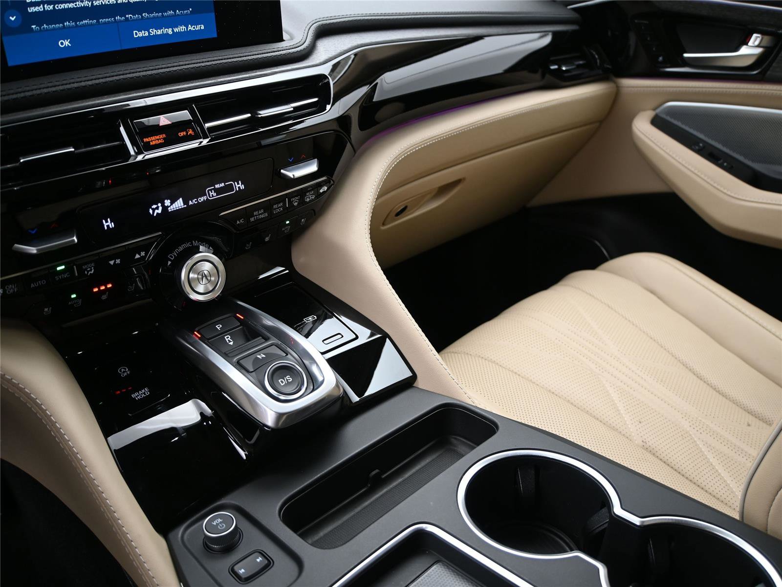 Certified 2026 Acura MDX SH-AWD w/ Advance Package image 4