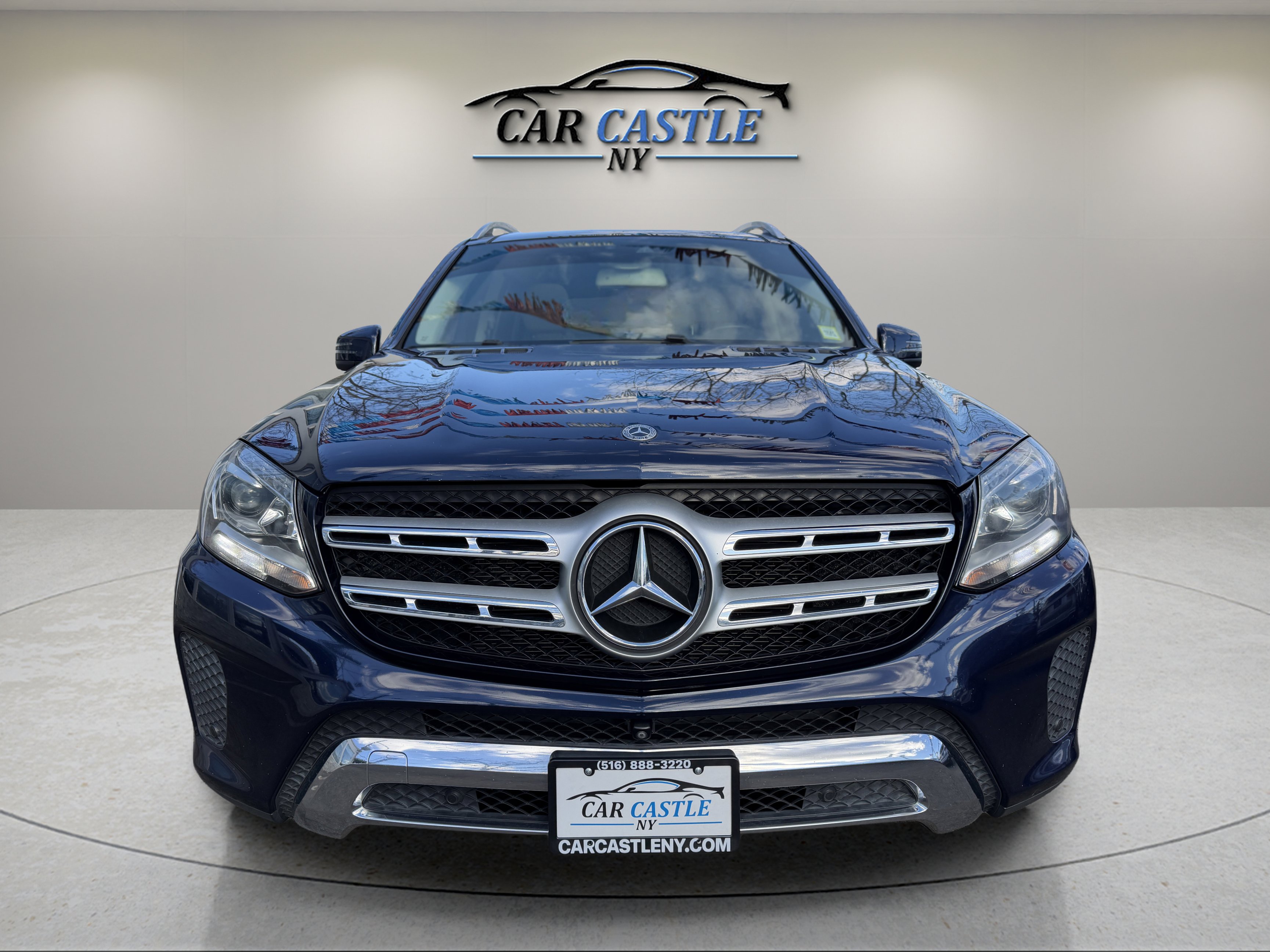 Used 2018 Mercedes-Benz GLS 450 4MATIC w/ Premium Package image 3