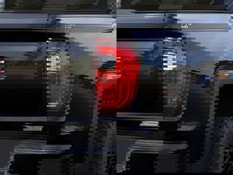 New 2026 GMC Canyon Elevation w/ Convenience Package image 11